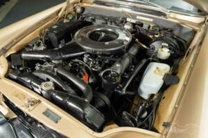 Image 4/19 de Mercedes-Benz 280 SE 3,5 (1970)