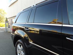 Immagine 18/100 di Mercedes-Benz GL 550 4MATIC (2008)