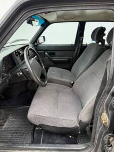 Image 53/54 of Volvo 245 GL (1990)