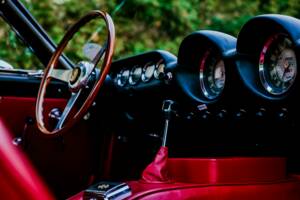Image 11/50 of Ferrari 250 GT Berlinetta Lusso (1963)