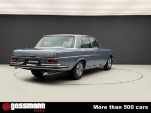 Image 8/15 of Mercedes-Benz 280 SE 3,5 (1971)