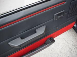 Image 22/50 of Peugeot 205 GTi 1.9 (1988)