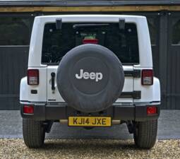 Afbeelding 13/50 van Jeep Grand Cherokee 6.4 V8 SRT (2014)