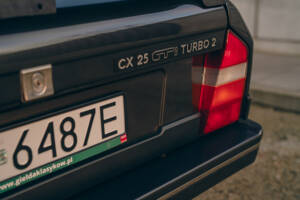 Image 65/74 de Citroën CX 25 GTI Turbo 2 (1988)