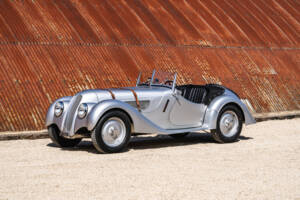 Image 2/35 of BMW 328 (1938)