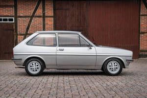 Image 12/36 of Ford Fiesta (1977)