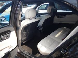 Bild 27/35 von Mercedes-Benz S 600 L (2008)