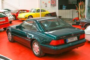 Image 31/50 of Mercedes-Benz SL 320 (1995)