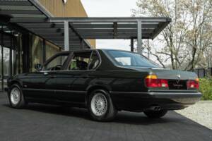 Image 7/36 of BMW 750iL (1989)