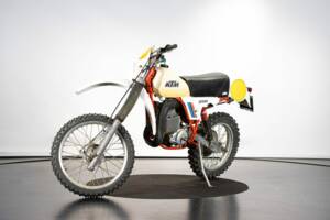 Image 8/41 of KTM GS 250 (1981)