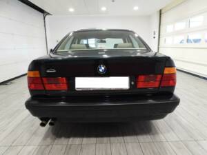 Bild 2/10 von BMW 520i (1994)