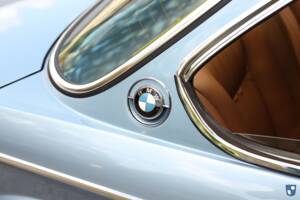 Image 44/73 of BMW 3.0 CSi (1973)