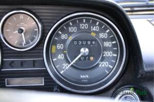 Bild 30/50 von Mercedes-Benz 230/6 (1973)