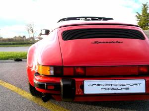 Image 24/26 de Porsche 911 Speedster 3.2 (1989)