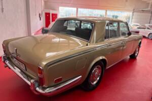 Image 6/23 of Rolls-Royce Silver Shadow I (1975)