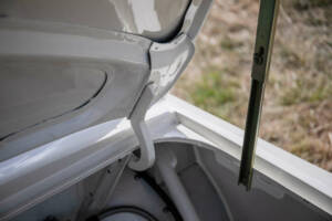 Image 44/50 of Ford Lotus Cortina (1963)