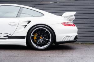 Bild 6/52 von Porsche 911 GT2 (2008)