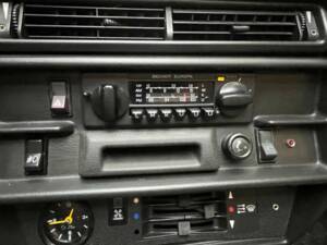 Image 20/50 de Mercedes-Benz 230 CE (1981)