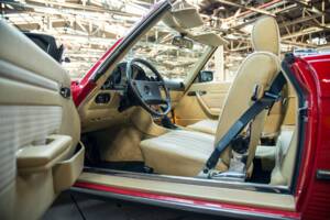 Bild 2/15 von Mercedes-Benz 280 SL (1983)