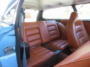 Bild 9/16 von Volvo 1800 ES (1973)