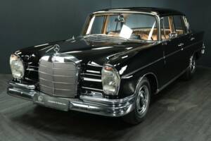 Bild 1/30 von Mercedes-Benz 300 SE (1961)