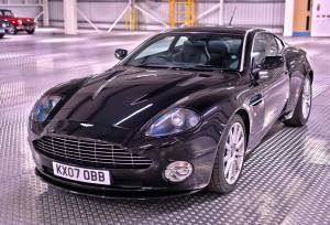 Bild 21/50 von Aston Martin V12 Vanquish S Ultimate Edition (2007)