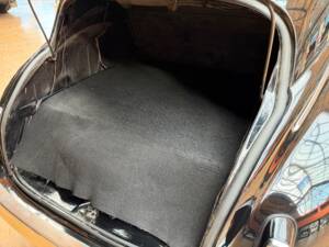 Imagen 27/42 de Peugeot 203 C (1958)