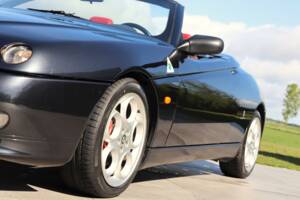 Image 29/50 of Alfa Romeo Spider 3.0 V6 24V (2001)
