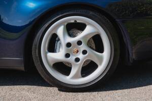 Image 52/52 of Porsche 911 Carrera 4 (1997)