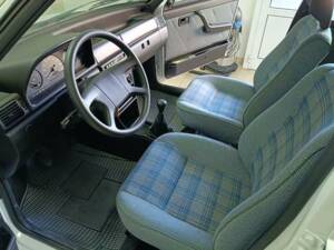 Afbeelding 28/44 van FIAT Uno 1.1 i.e. (1992)