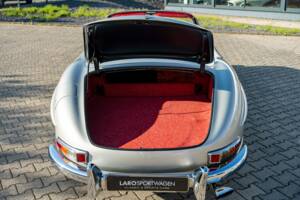 Image 39/43 of Mercedes-Benz 300 SL Roadster (1958)