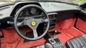 Bild 29/86 von Ferrari 328 GTS (1988)