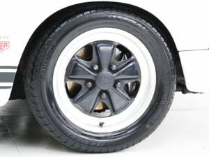 Image 11/15 of Porsche 911 Carrera 3.2 (1984)
