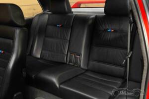 Image 11/19 of BMW M3 (1989)