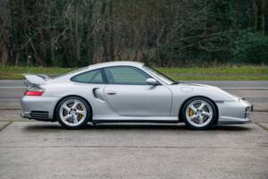 Imagen 7/25 de Porsche 911 GT2 Clubsport (2001)