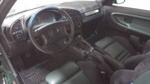 Image 24/54 of BMW M3 GT (1995)