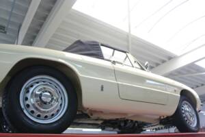Image 10/50 of Alfa Romeo 1600 Duetto (1967)