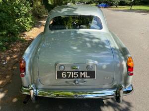 Image 14/50 de Bentley S 3 Continental Flying Spur (1963)