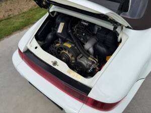 Image 53/62 of Porsche 911 Carrera 2 (1990)