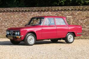 Obraz 42/50 pojazdu Alfa Romeo Giulia Nuova Super 1300 (1975)