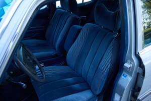 Image 22/25 of Mercedes-Benz 280 SE (1979)