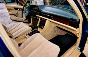 Image 6/13 of Mercedes-Benz 500 SE (1984)