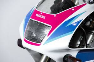 Bild 50/50 von Suzuki RGV 250 Gamma (1992)