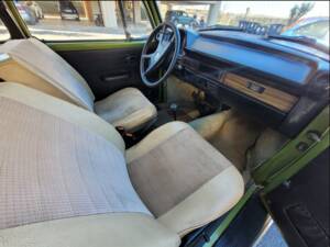 Image 2/8 de Volkswagen Beetle 1303 (1974)