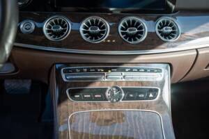 Image 73/85 of Mercedes-Benz CLS 450 4MATIC (2018)