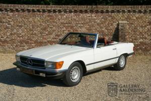 Image 26/50 of Mercedes-Benz 380 SL (1982)
