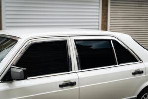 Image 8/50 of Mercedes-Benz 500 SEL (1984)