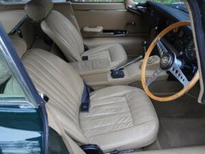 Afbeelding 9/18 van Jaguar E-Type (1970)