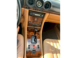 Image 15/36 of Mercedes-Benz 560 SL (1988)