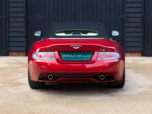 Afbeelding 36/81 van Aston Martin DB 9 Volante (2015)